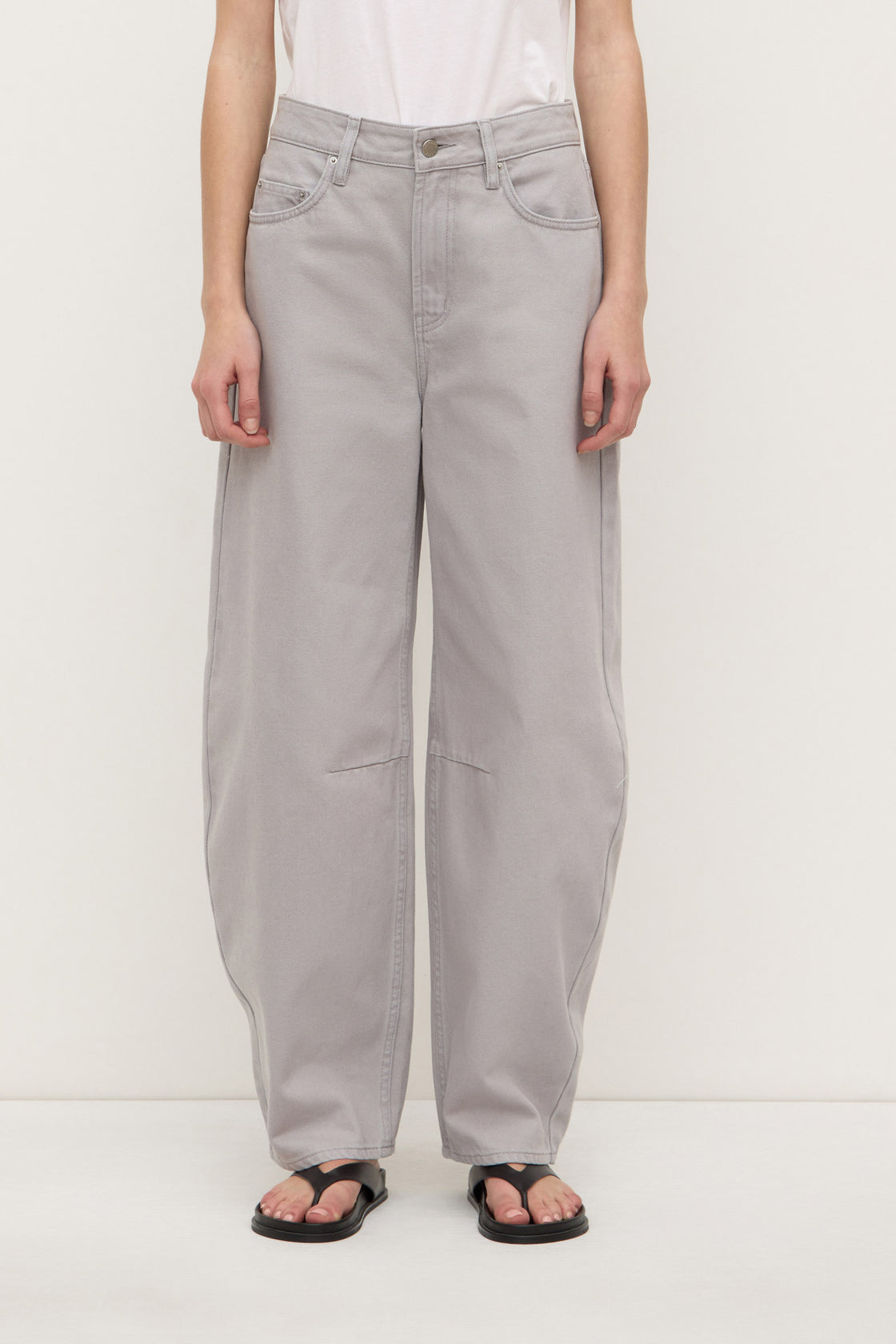 High Rise Barrel Jean