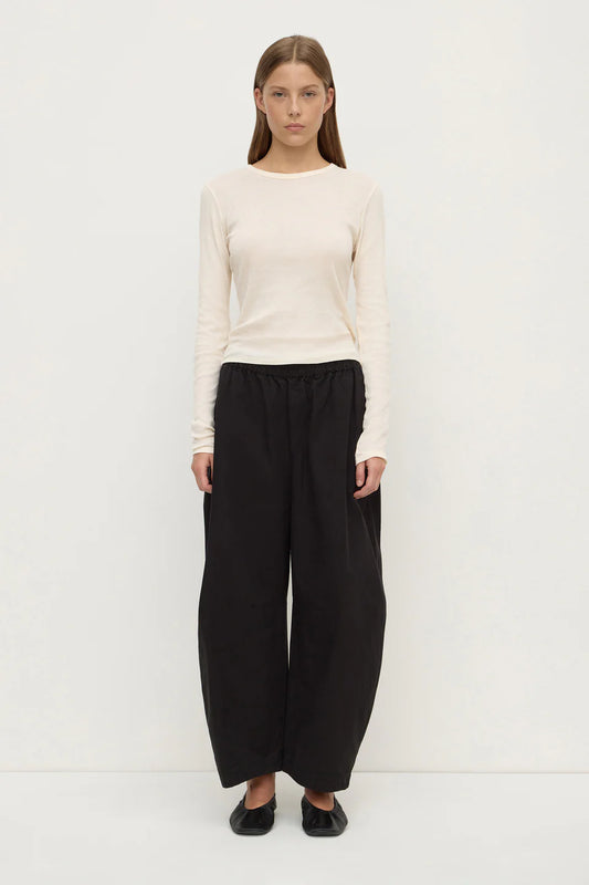 Lola Barrel Leg Pant