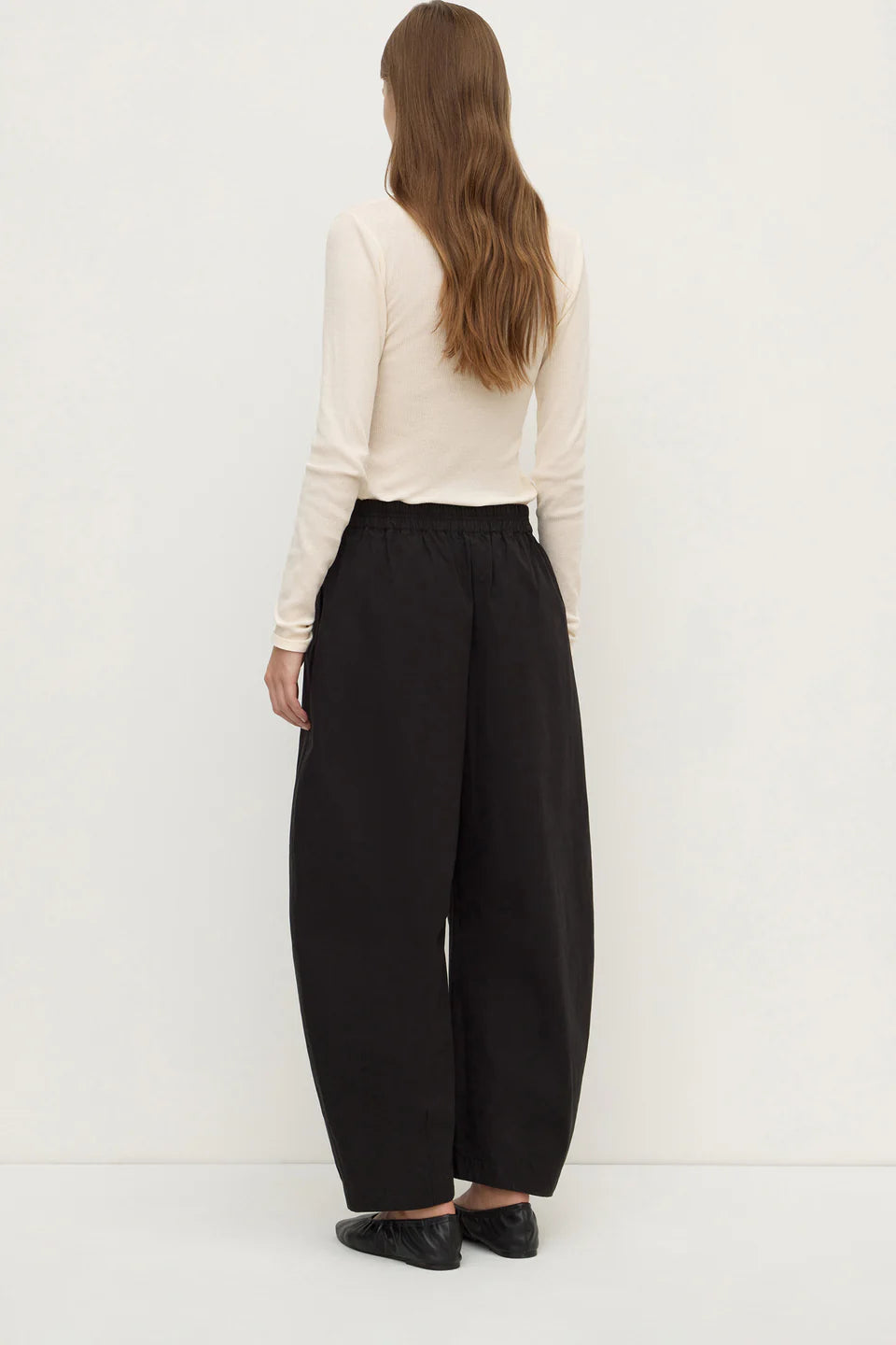 Lola Barrel Leg Pant