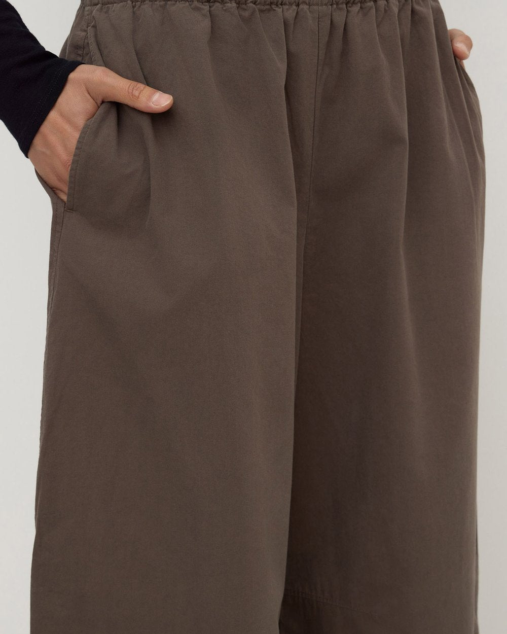 Lola Barrel Leg Pant